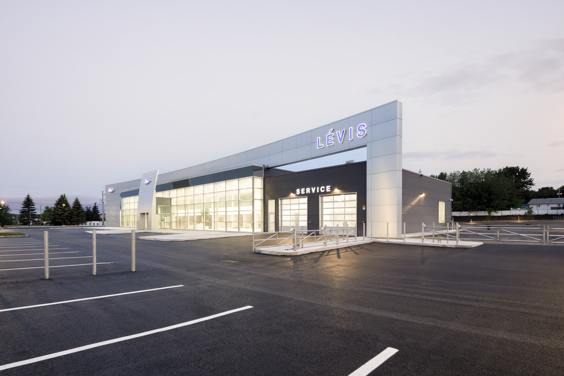 Lévis Ford, Lévis.jpg